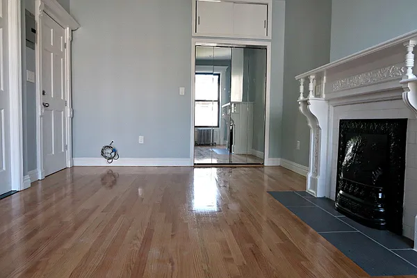 Rented by Level Group | media 11