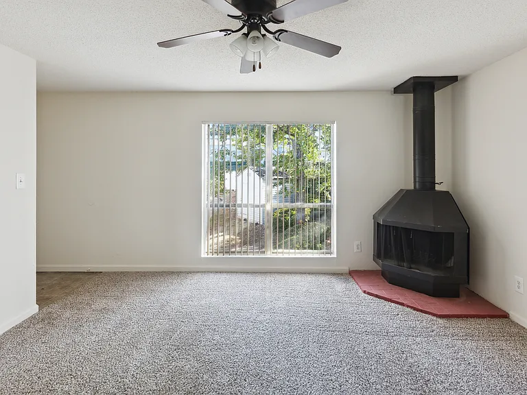 Overlook Apartments — Photo 53