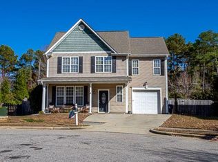112 Ogletown Ct, Holly Springs, NC 27540