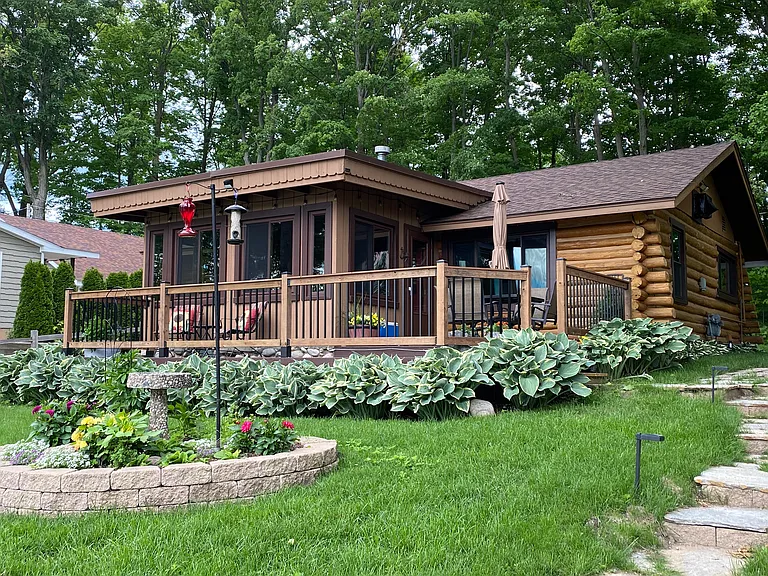 5134 Silver Lake Shores Rd — Photo 2