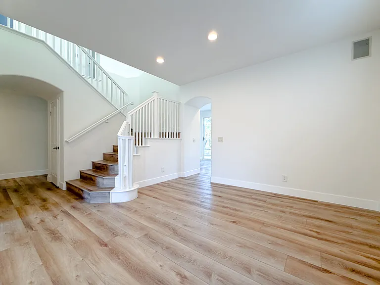 4359 Saint Andrews Dr — Photo 6