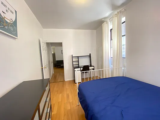 Rented by Oxford Property Group | media 9