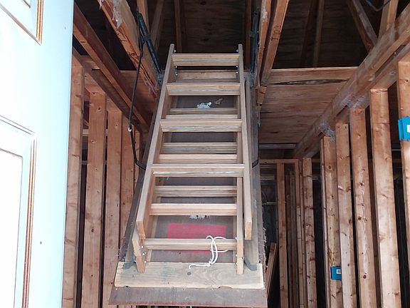 2nd image of 2601 N Reynolds Ave