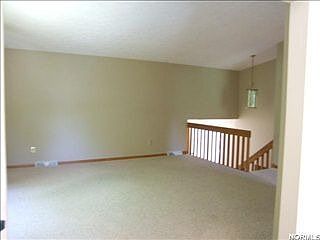 3rd image of 9273 Hidden Valley Ct