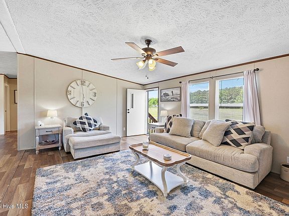 5th image of 2948 Old New Bern Road