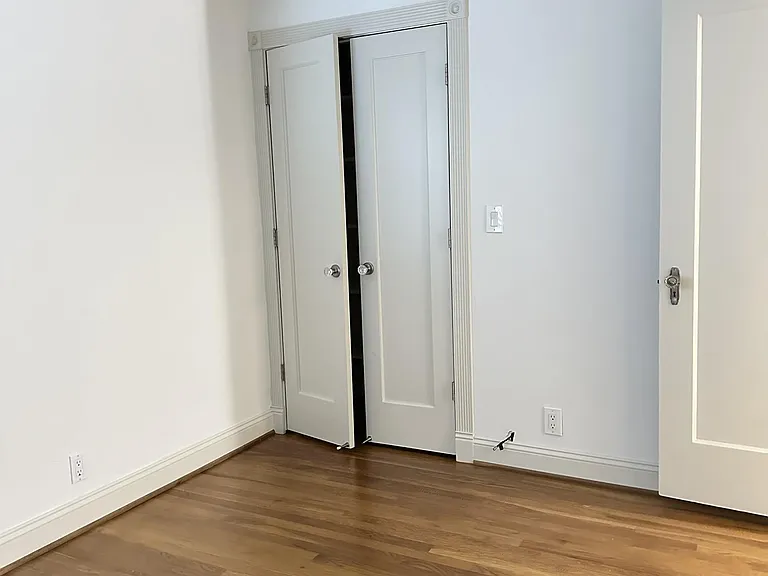 1069 Cherry Ave — Photo 10