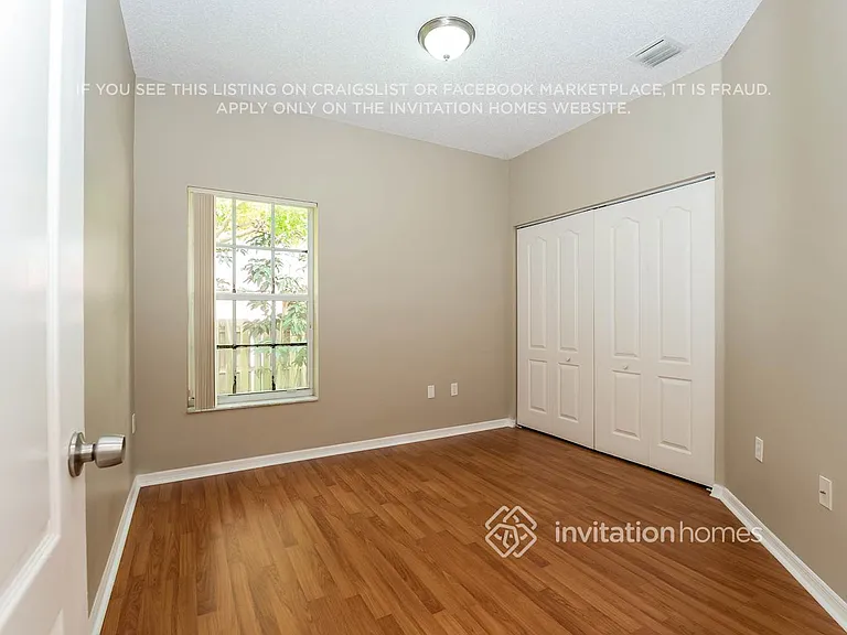 9191 SW 212th Ter — Photo 7