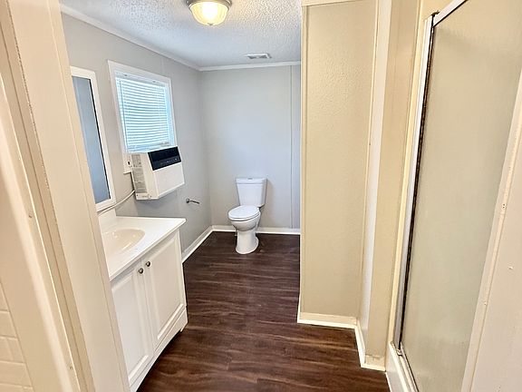 5th image of 4619 Rhoda Ln
