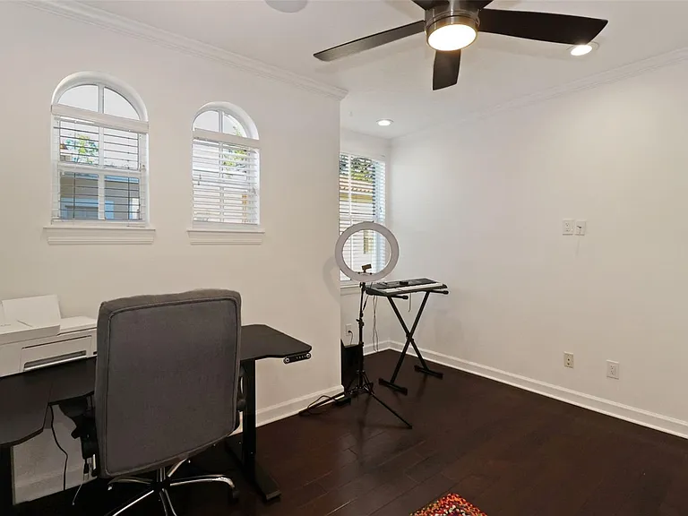 505 S Tampania Ave #2 — Photo 41