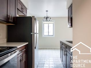 5841 N Winthrop Ave APT 304, Chicago, IL 60660
