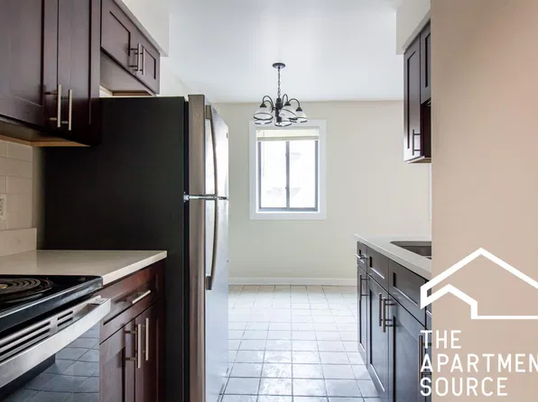 5841 N Winthrop Ave APT 304, Chicago, IL 60660