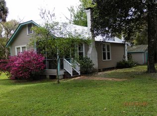 5729 Trout St, Melrose, FL 32666