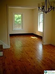 110 E Raspberry St — Photo 5