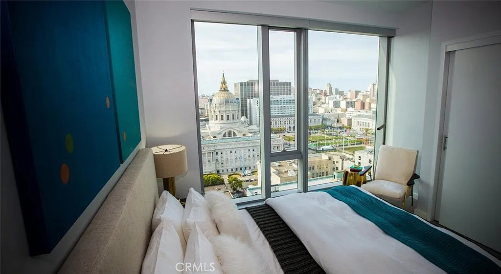 1 bed, 630 sqft, $5,389 — Photo 2
