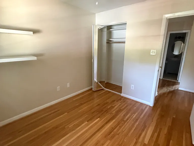 13510 Ellendale Dr — Photo 14