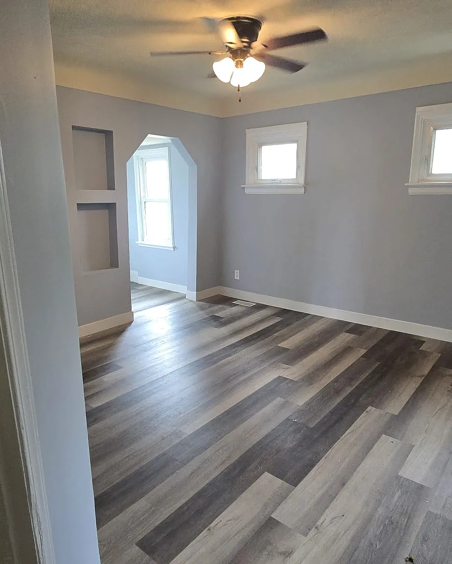 3 bed, 1196 sqft, $1,599 — Photo 2