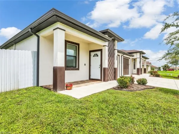 2441 Daniel Ave, Lehigh Acres, FL 33971