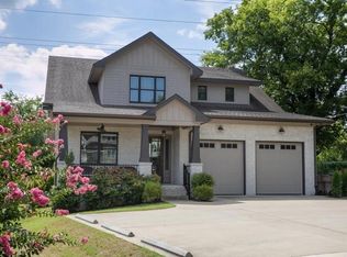 831 Gale Ln, Nashville, TN 37204