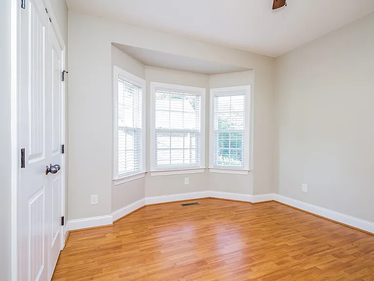 1067 Windtree Trce — Photo 18