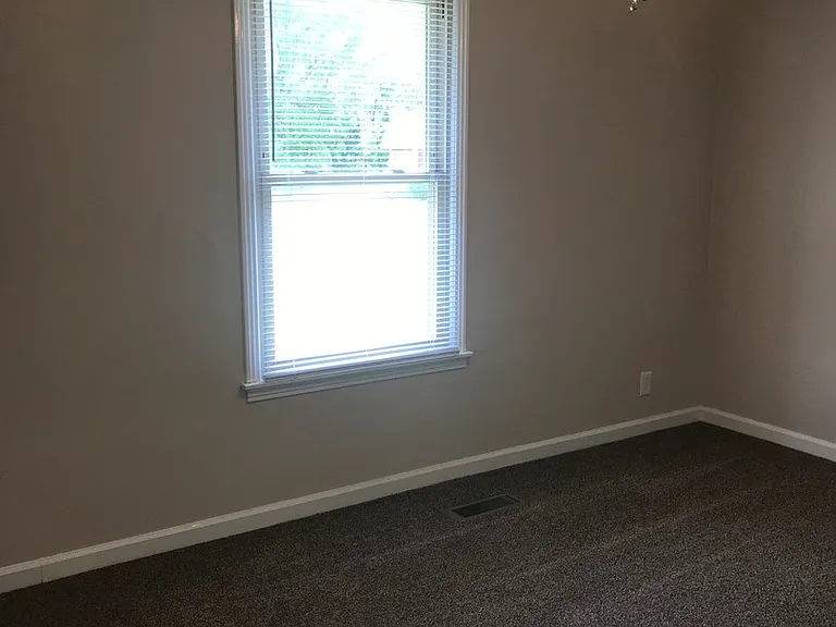 808 Bedford Dr — Photo 21