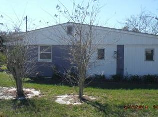 217 Central Ave, Frostproof, FL 33843