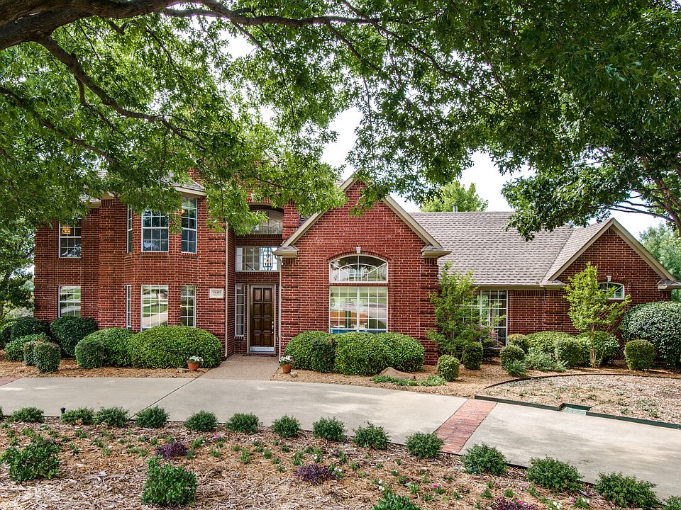 1st image of 10481 Parkview Cir