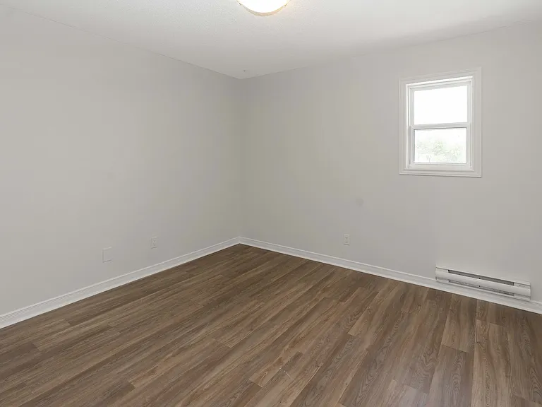 12 Colborne St E #206 — Photo 17