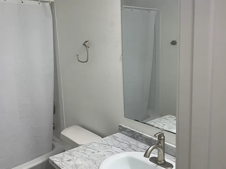 11 Millies Ln — Photo 1