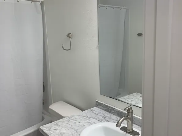 11 Millies Ln, Columbia, MS 39429