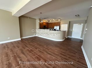 2-20 Itasca Pl #420, Itasca, IL 60143