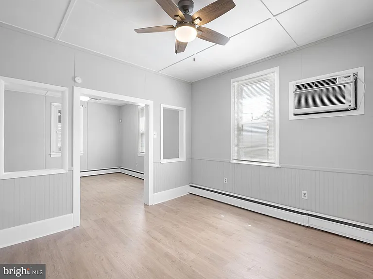 114 Baldt Ave — Photo 5