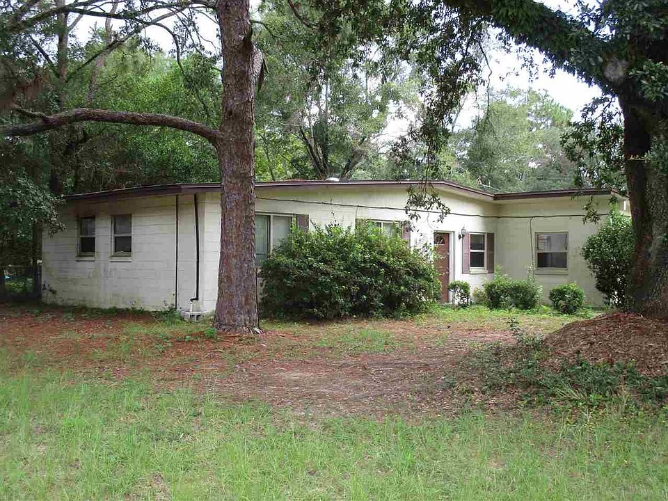 2nd image of 4485 Montclair Rd