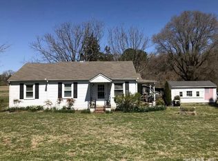 7663 Us Highway 158 E, Leasburg, NC 27291