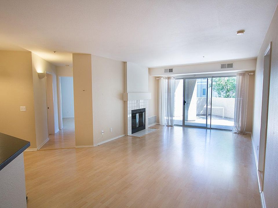 1st image of 11265 Affinity Ct Unit 108