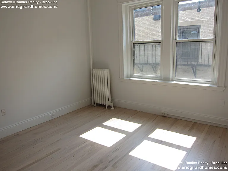15 Park Dr #28 — Photo 7
