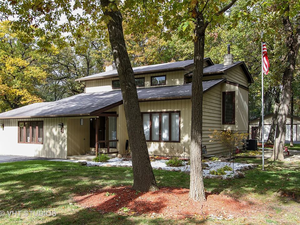 1st image of 21758 W Brentwood Ln