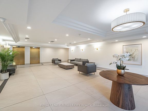 5th image of 22 Hanover Rd #2103