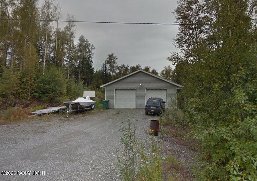 1st image of 901 W Sands Dr