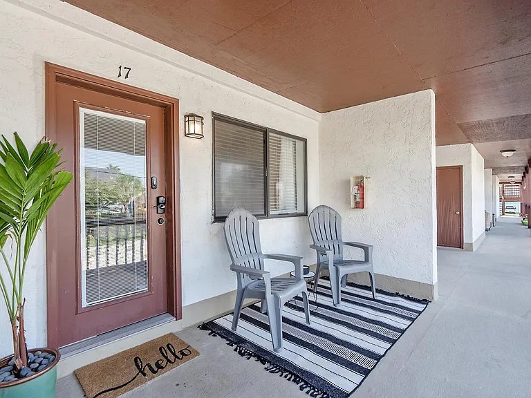 4114 Holiday Dr #17 — Photo 19