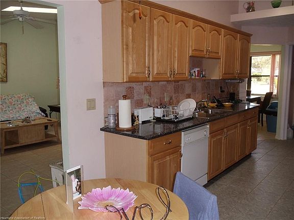 5th image of 3021 Ash St