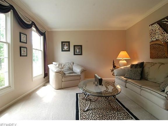 2nd image of 5940 Lauren Dr