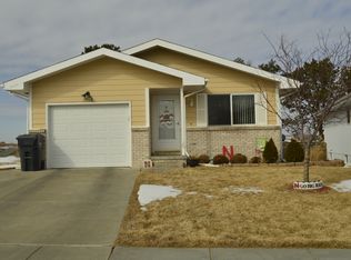 2648 W Sumner St, Lincoln, NE 68522