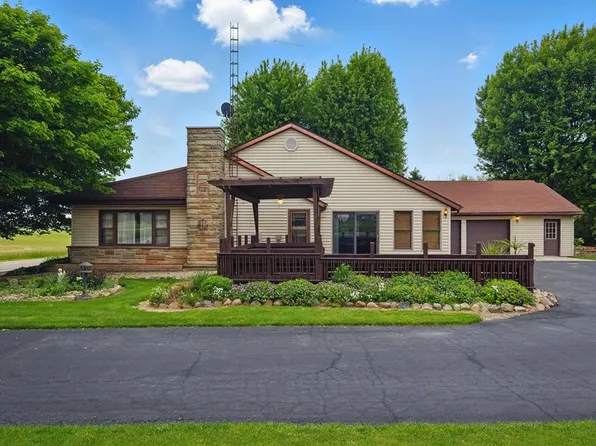 1286 Bucyrus Nevada Rd, Bucyrus, OH 44820