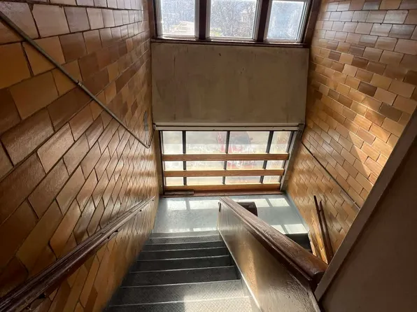 425 N Church St, Dalton City, IL