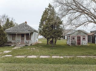 125 E Grove St, Sentinel Butte, ND 58654