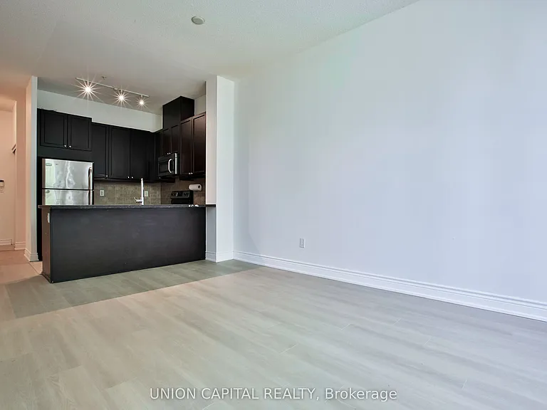 2396 Major Mackenzie Dr #108 — Photo 10