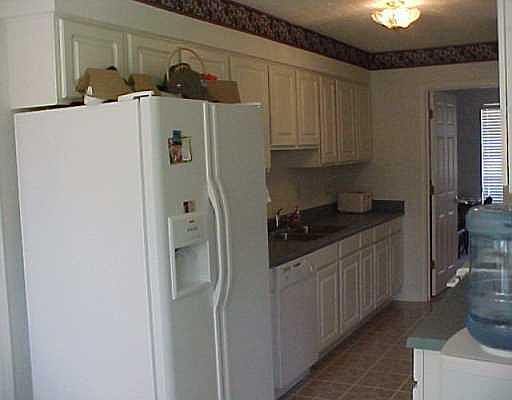 3rd image of 209 Sydney Cir