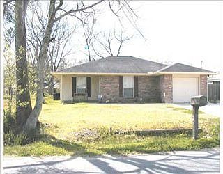 1st image of 669 Camellia Ave