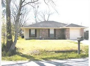 669 Camellia Ave, La Place, LA 70068