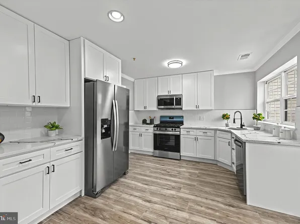 4550 Chaucer Way Unit 301, Owings Mills, MD 21117